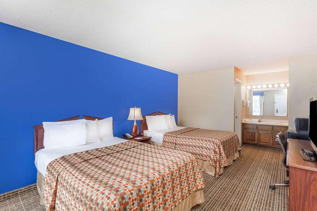 Baymont By Wyndham Florence/Muscle Shoals חדר תמונה